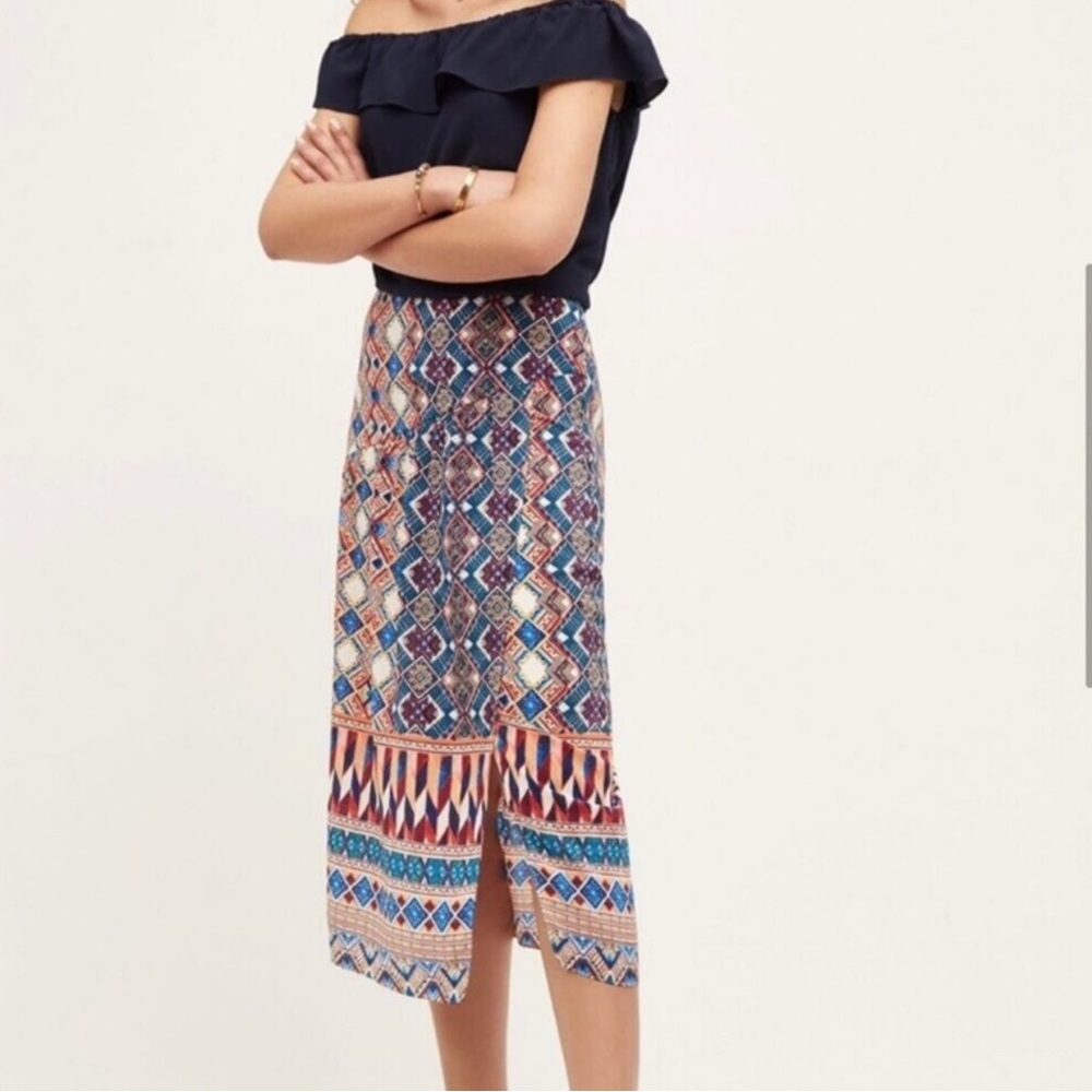 Anthropologie HD in Paris Silk Geometric Midi Skirt - Sz 8 - Like new condition